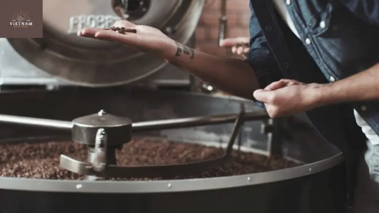 Roasting coffee beans machine